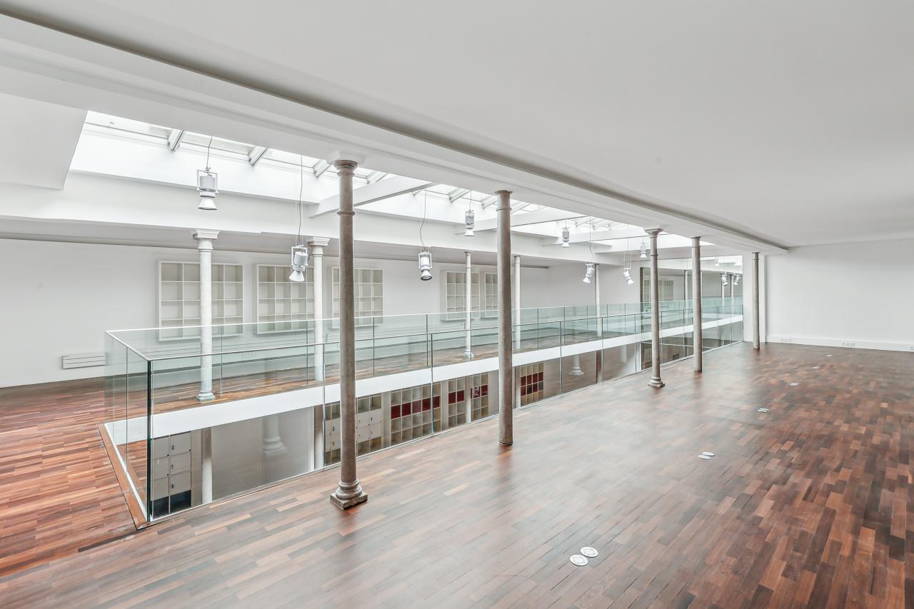 Bureau Paris 372m² Location bureau Paris OLBUR2107401 2